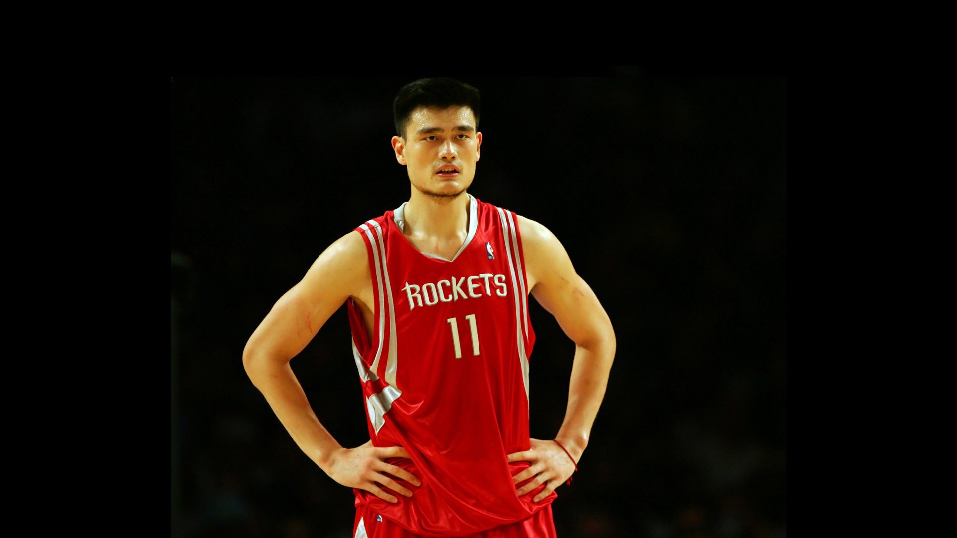 乐动体育在线游戏-跨界奇观,瓦伦西亚复出首秀撞上NBA总决赛,森林狼降维备战葡超,纽卡斯尔临场应变成今日焦点